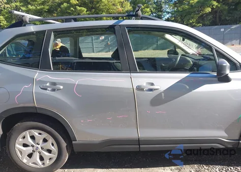 2020 Subaru Forester z USA, uszkodzony, nr VIN JF2SKADC6LH401041